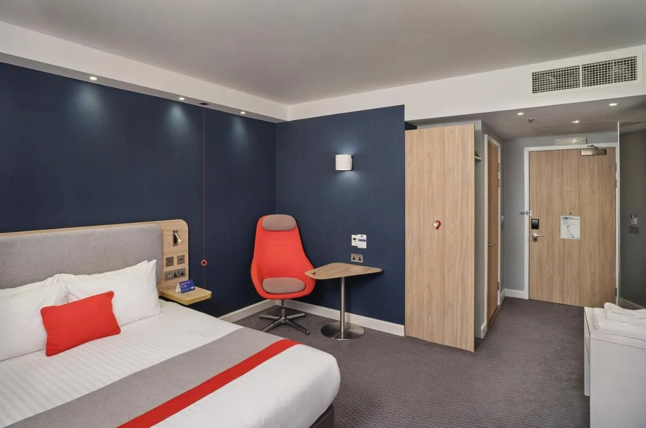 Standard Double Room with Free Hot Breakfast - Accessible